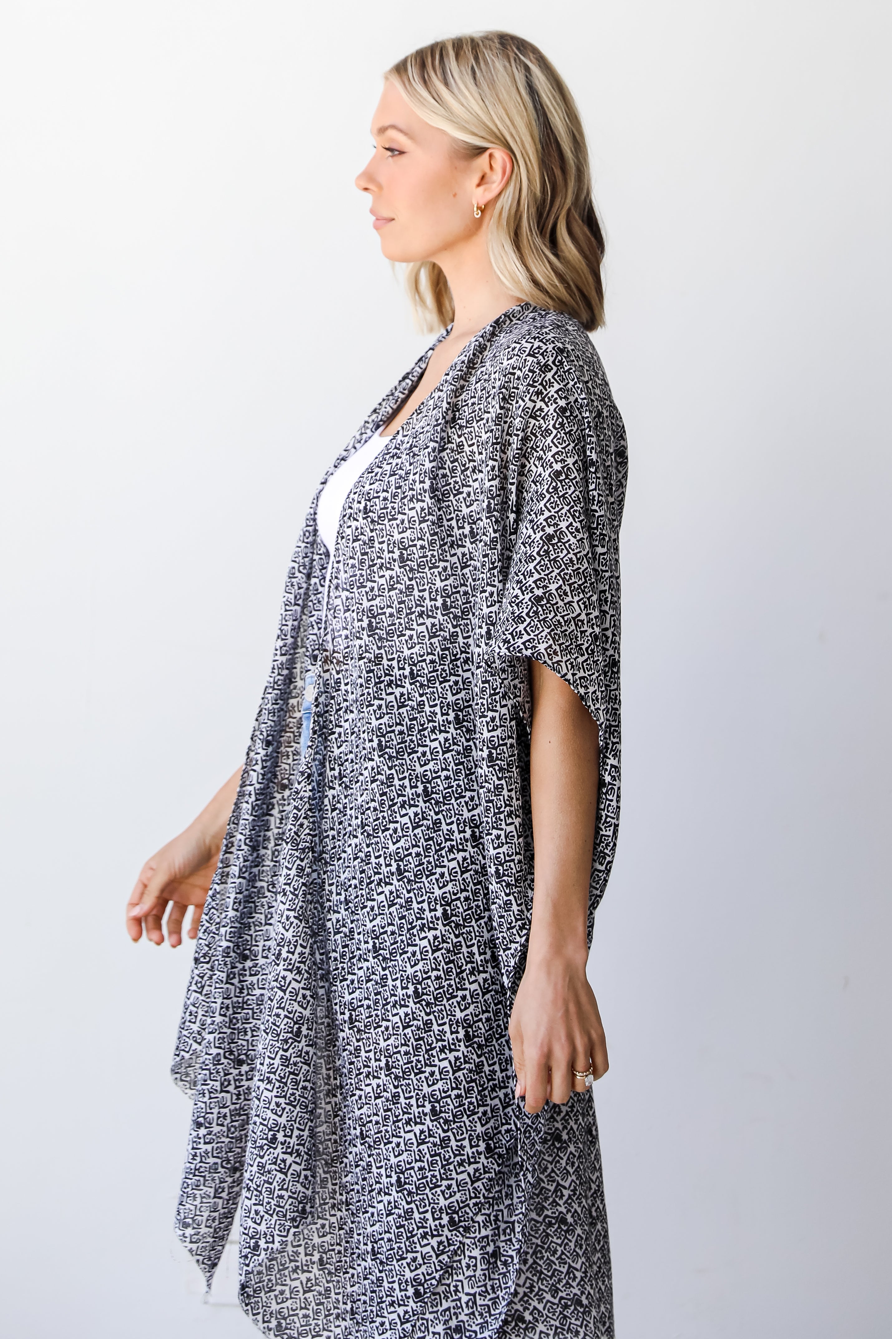 Kimono side view