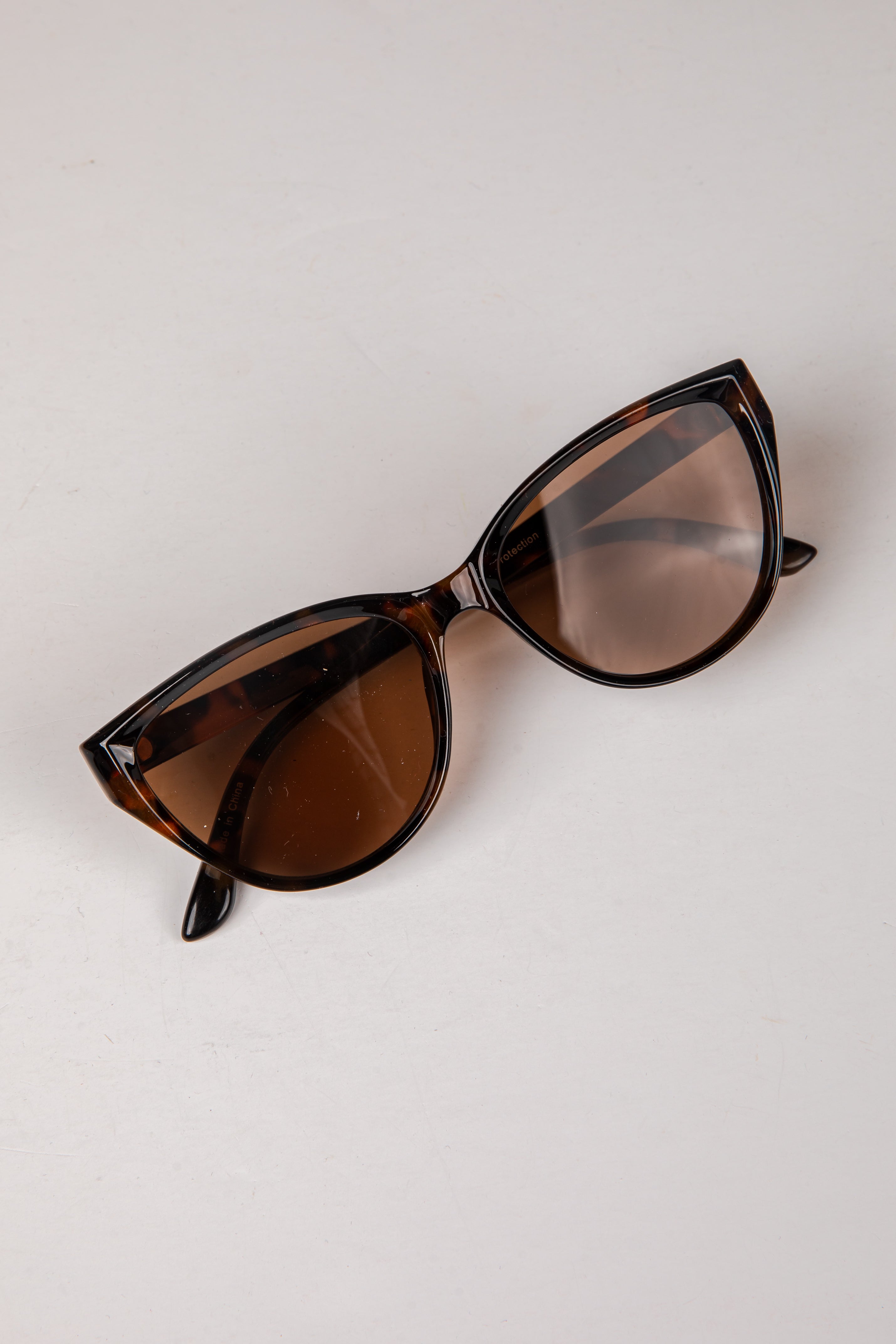 Garden Party Tortoise Cat Eye Sunglasses