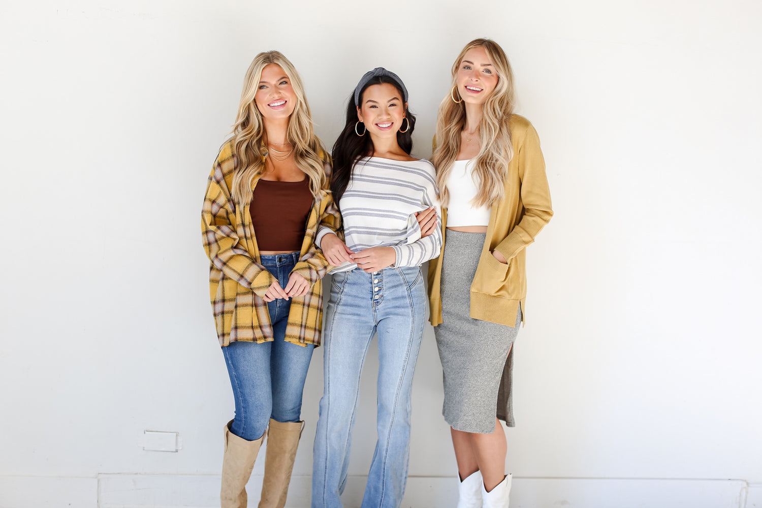 models wearing cute fall outfits