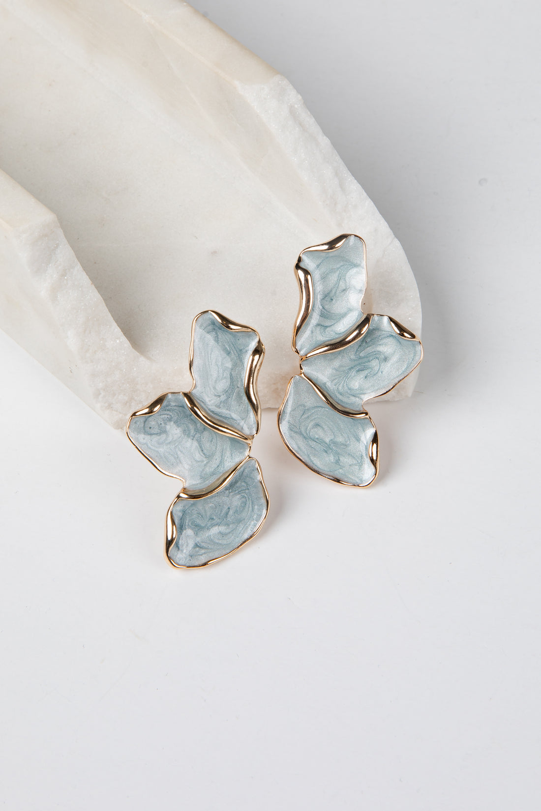 FINAL SALE - Harlow Blue Flower Drop Earrings