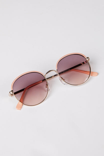 Throwing Shade Round Sunglasses