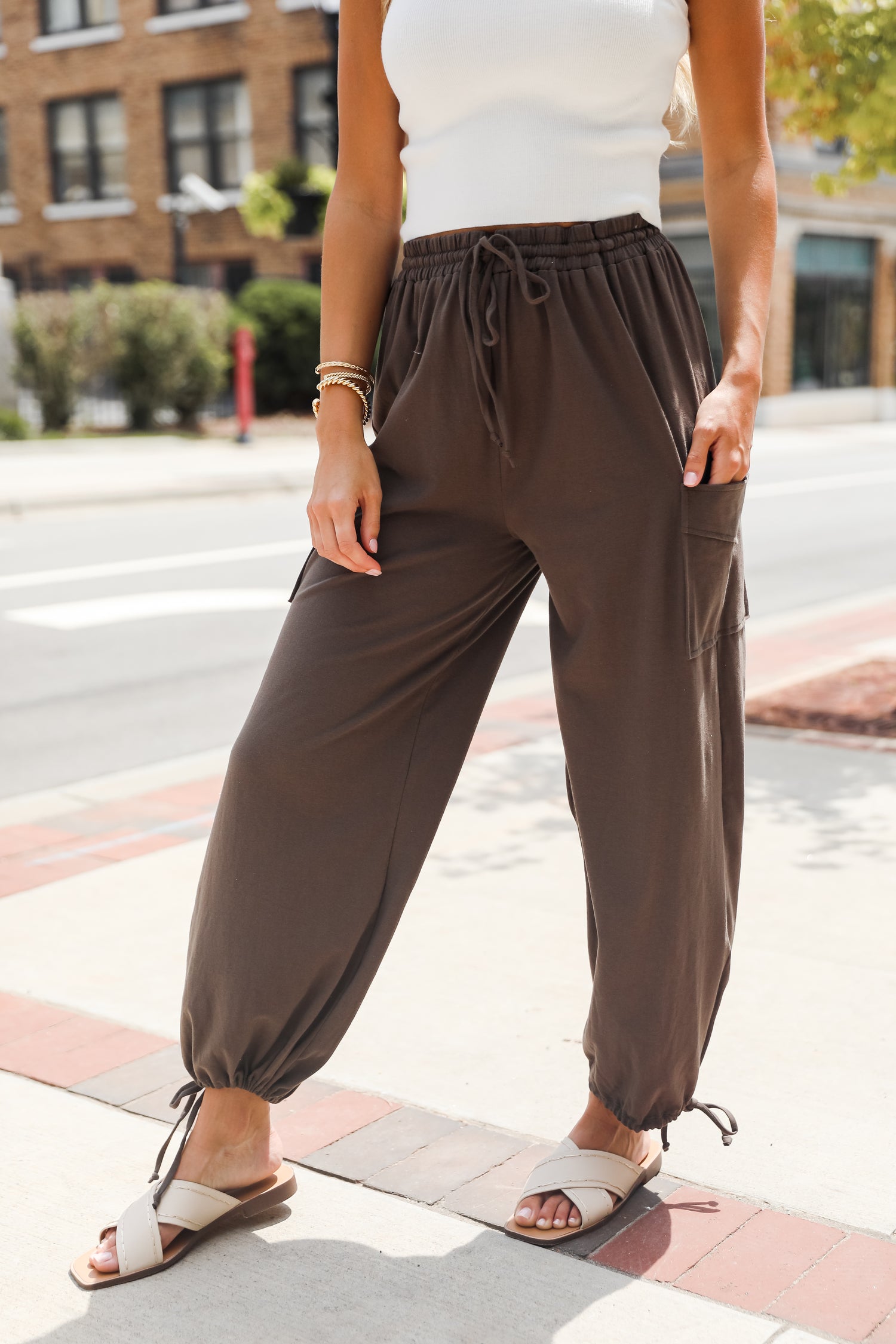 olive cargo Joggers
