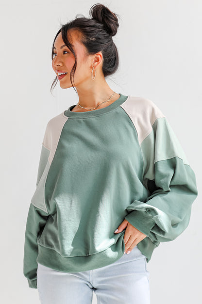 Seasonal Classic Color Block Pullover
