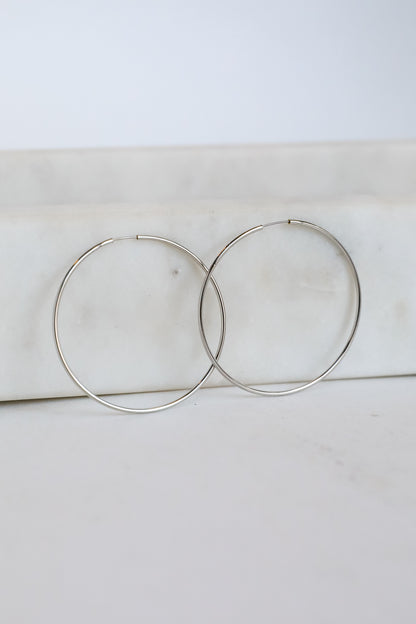 Sloane Medium Hoop Earrings