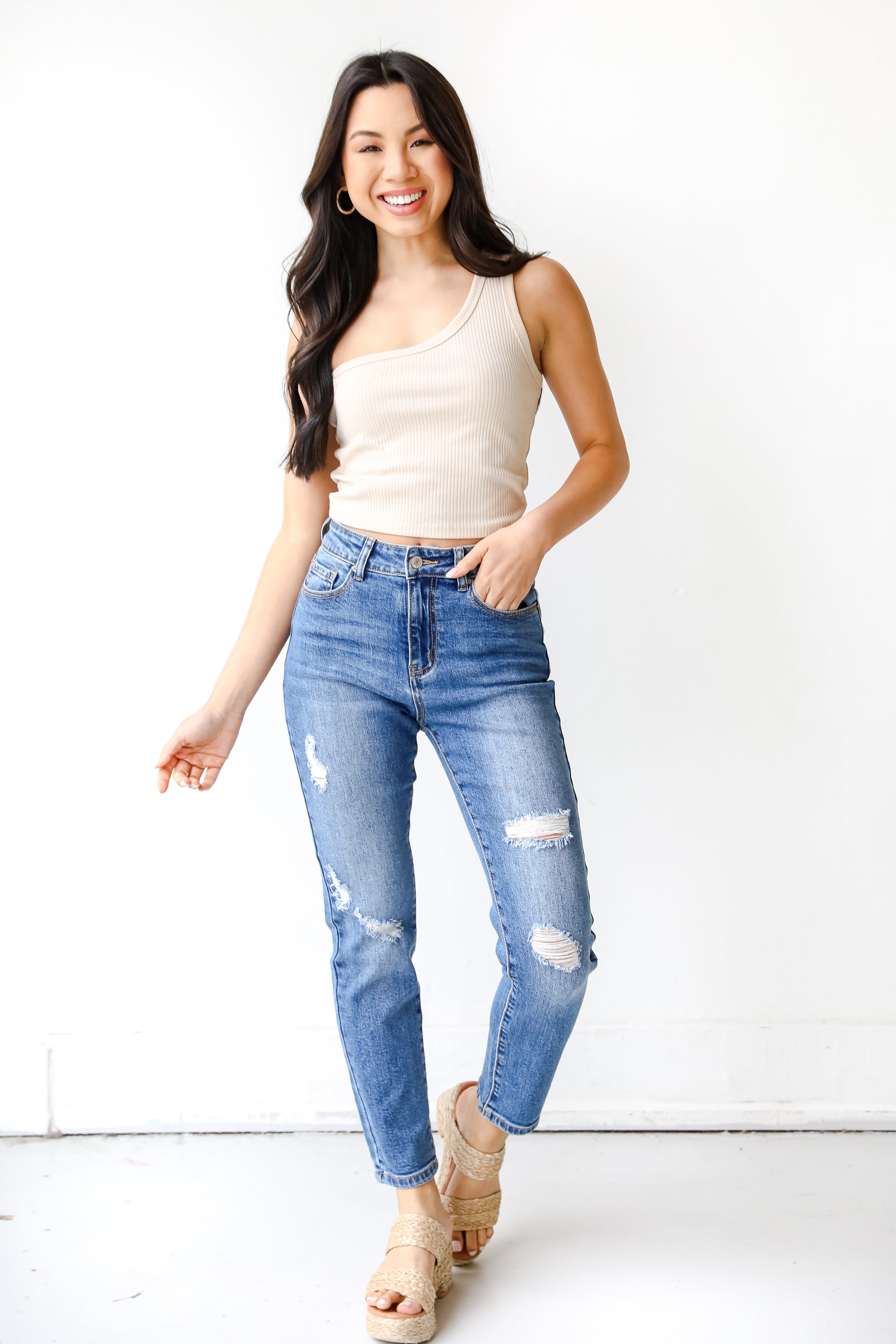 Distressed Mom Jeans from dress up