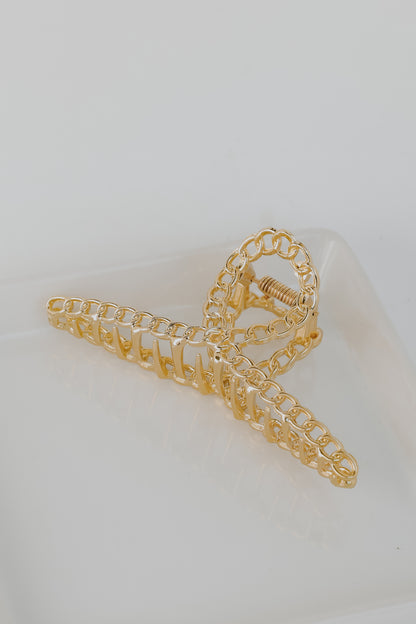 Gold Chainlink Claw Hair Clip from dress up