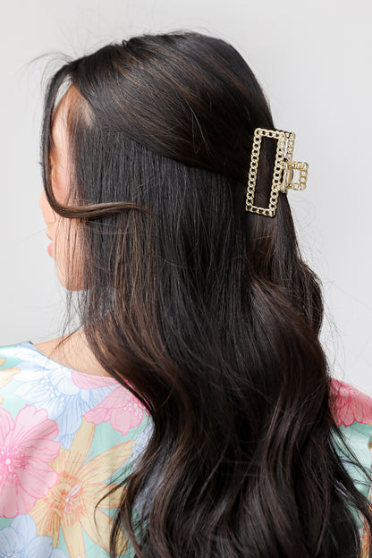 Gold Chainlink Claw Hair Clip on model