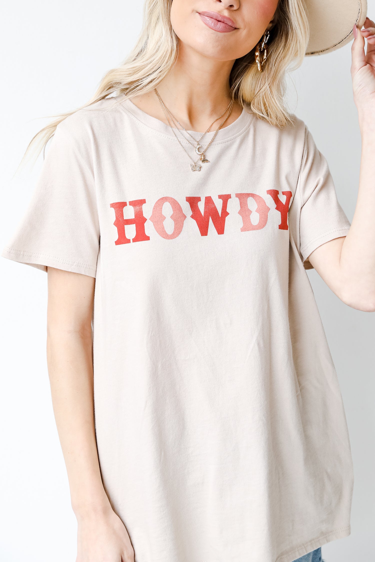 Howdy Oversized Graphic Tee close up