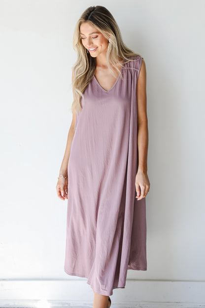 Maxi Dress in lavender on model